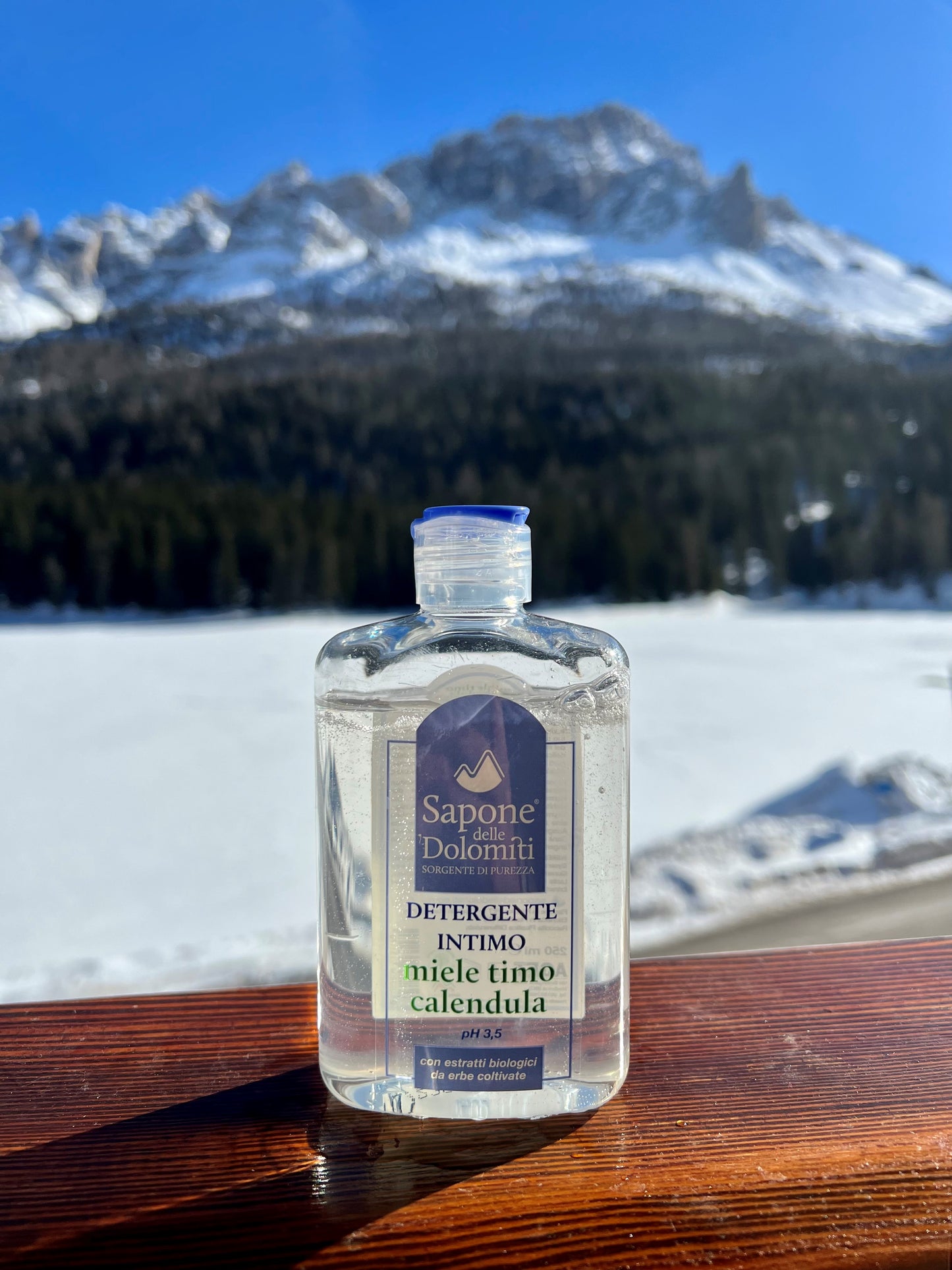 Intimate Cleanser with Honey, Thyme and Calendula